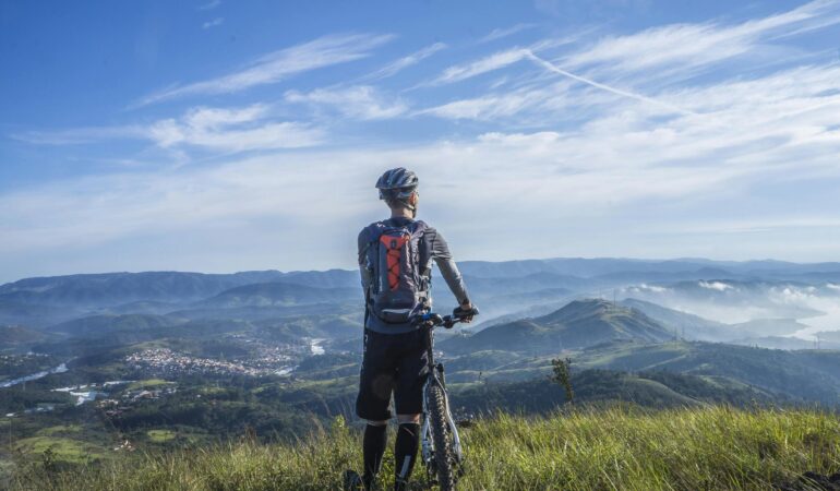 Cycling_Ffrench_2400x1600 hypnotheraphy anxiety